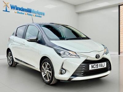 Used Toyota Yaris 2019 White/black Hatchback
