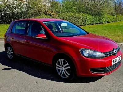 Usado VW Golf VI SE 105 HP (77 kW) 2010 Vermelho Citadino