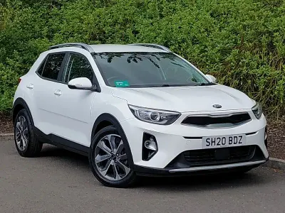 Used Kia Stonic 118 HP (86 kW) 2020 White SUV