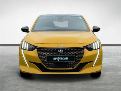 Second-hand Peugeot e-208 GT 98 kW (134 CP) 2021 Galben Hatchback