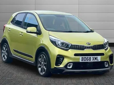 Second-hand Kia Picanto X-Line 83 CP (61 kW) 2018 Verde Hatchback