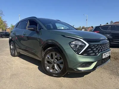 Usado Kia Sportage GT-Line 180 HP (132 kW) 2022 Verde SUV