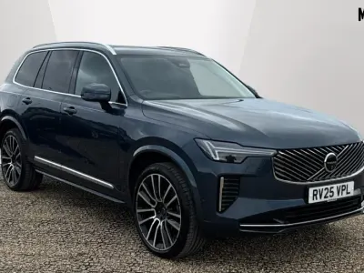 Used Volvo XC90 Ultra 250 HP (183 kW) 2025 Metallic  denim blue SUV