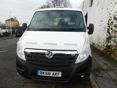 Used Vauxhall Movano 130 HP (95 kW) 2018 White MPV