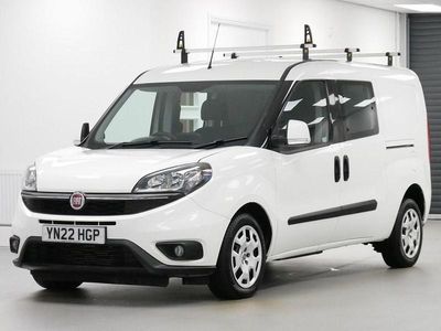 Used Fiat Doblò S 105 HP (77 kW) 2022 White MPV