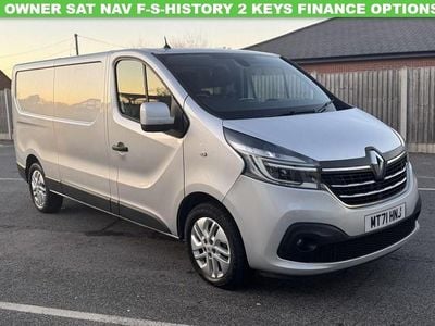 Silver Used 2021 Renault Trafic MPV | £14,000 (Good price)