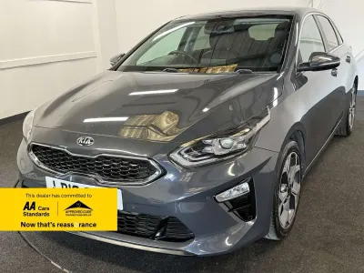 Used Kia Ceed First Edition 140 HP (102 kW) 2018 Grey Hatchback