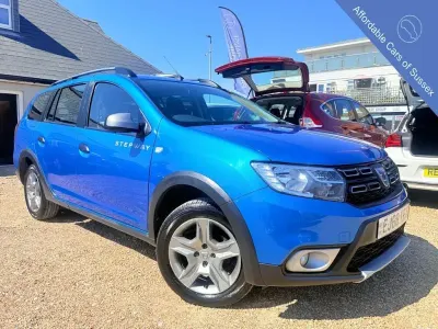 Used Dacia Logan MCV Comfort 90 HP (66 kW) 2019 Blue Estate