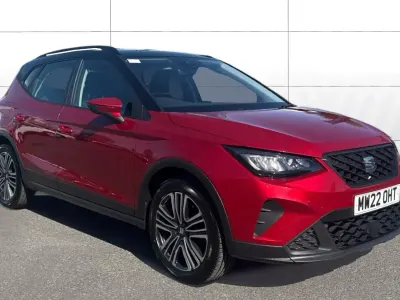 Używany Seat Arona SE Technology 95 KM (69 kW) 2022 Czerwony SUV