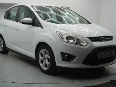 Used Ford C-MAX Zetec 105 HP (77 kW) 2014 White MPV
