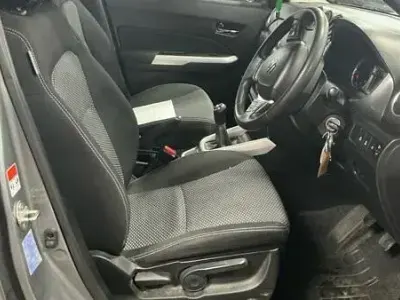 Second-hand Suzuki Vitara SZ-T 120 CP (88 kW) 2017 Gri SUV