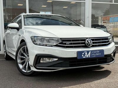 Begagnad VW Passat R-line 190 HK (139 kW) 2020 Vit Kombi