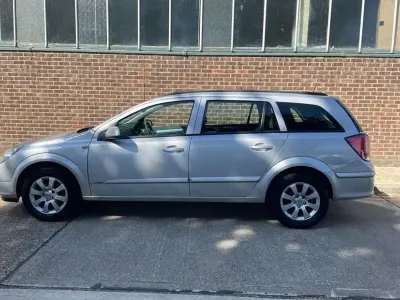Used Vauxhall Astra Club 2005 Silver Estate