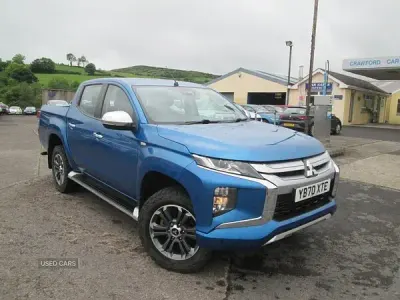 Used Mitsubishi L200 150 HP (110 kW) 2021 Blue Pickup