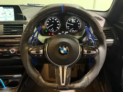 Begagnad BMW 118 M Sport 2018 Vit Halvkombi