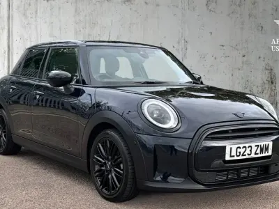 Used Mini Cooper Exclusive 136 HP (100 kW) 2023 Black Hatchback