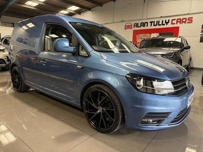 Used VW Caddy Highline 2018 Blue MPV