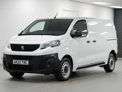 Used Peugeot Expert Premium 145 HP (106 kW) 2022 White Van