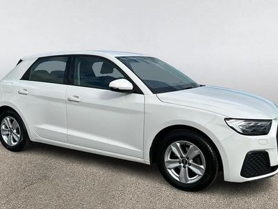 Used Audi A1 95 HP (69 kW) 2022 White SUV