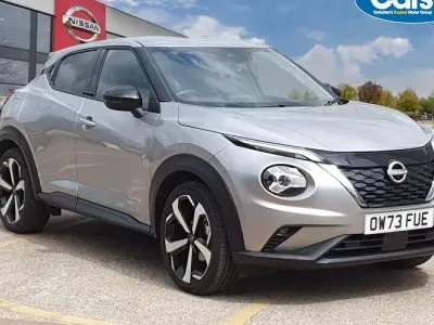 Used Nissan Juke Tekna 143 HP (105 kW) 2023 Silver SUV