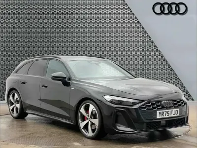 Used Audi A5 Advanced 147 HP (108 kW) 2025 Black Estate