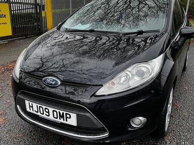 Black Used 2009 Ford Fiesta Zetec Hatchback | £2,495 (Fair price)