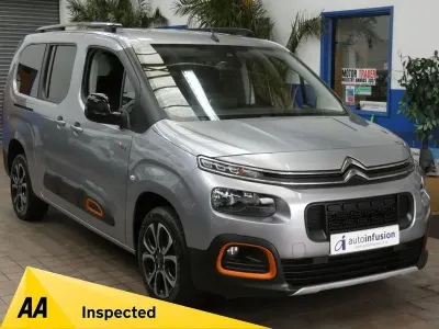 Gebraucht Citroën Berlingo XTR 130 PS (95 kW) 2022 Grau Van / Kleinbus