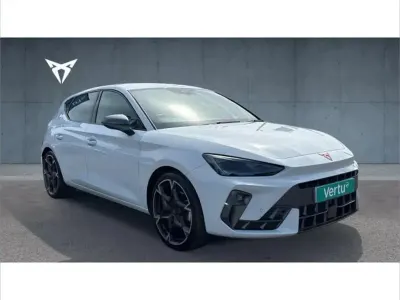 Used Cupra Leon 147 HP (108 kW) 2025 White Hatchback