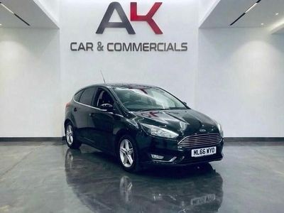 Used Ford Focus Titanium 120 HP (88 kW) 2016 Black Hatchback