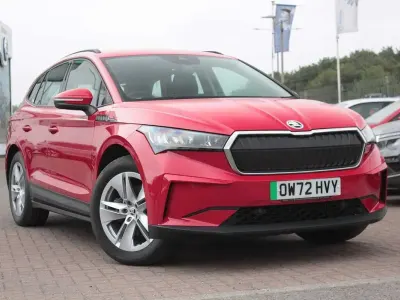 New Skoda Kamiq Monte Carlo 115 HP (84 kW) 2026 Velvet red metallic black magic pearl effect SUV