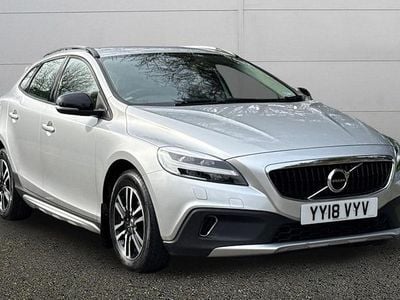 Used Volvo V40 Plus 152 HP (111 kW) 2019 Hatchback