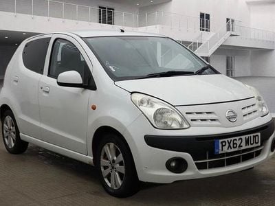 Używany Nissan Pixo N-TEC 68 KM (50 kW) 2012 Biały Hatchback