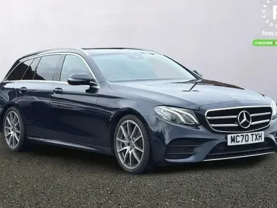 Usado Mercedes E220 Active 194 HP (142 kW) 2020 Azul Carrinha