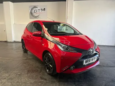 Used Toyota Aygo x-style 2018 Red Hatchback