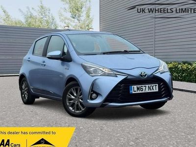 Used Toyota Yaris Hybrid 100 HP (73 kW) 2017