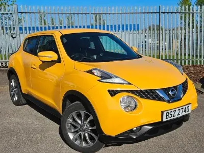 Used Nissan Juke Tekna 117 HP (86 kW) 2017 Yellow SUV