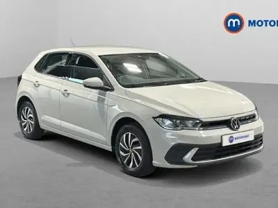 Used VW Polo Life 80 HP (58 kW) 2024 Grey Hatchback