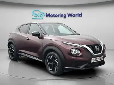 Used Nissan Juke N-Connecta 114 HP (83 kW) 2023 Red SUV