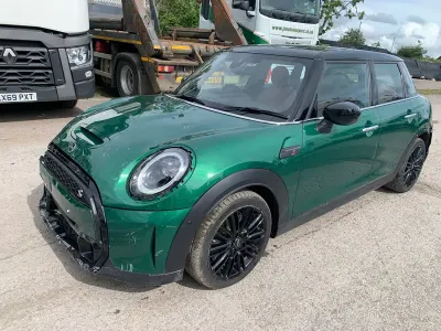 Used Mini Cooper S Exclusive 2023 Green Hatchback