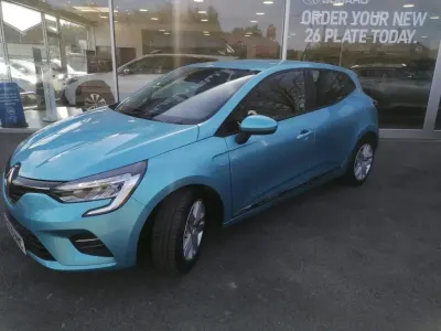 Used Renault Clio Play 100 HP (73 kW) 2020 Blue Hatchback