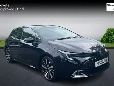 Used Toyota Corolla Design 140 HP (102 kW) 2025 Black Hatchback