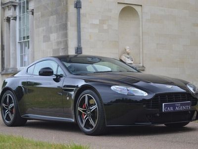 Aston Martin V8