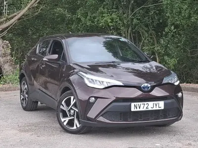 Used Toyota C-HR Design 122 HP (89 kW) 2023 Purple SUV