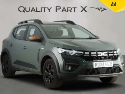 Usado Dacia Sandero Extreme 100 HP (73 kW) 2024 Verde Citadino
