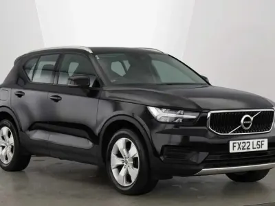 Used Volvo XC40 Momentum 161 HP (118 kW) 2022 Black SUV
