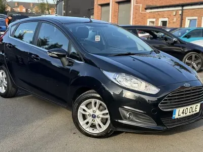Used Ford Fiesta Zetec 100 HP (73 kW) 2015 Black Hatchback