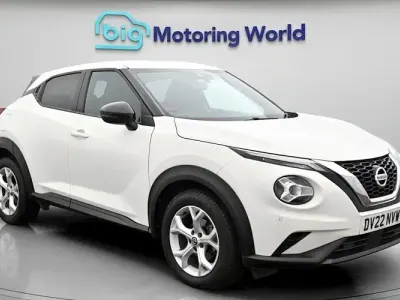 Used Nissan Juke N-Connecta 114 HP (83 kW) 2022 White SUV