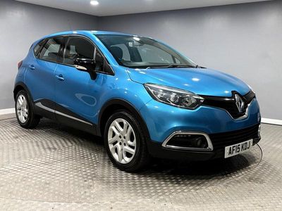 Used Renault Captur Dynamique 90 HP (66 kW) 2015 Blue SUV