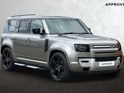Used Land Rover Defender 400 HP (294 kW) 2024 Silicon silver Estate