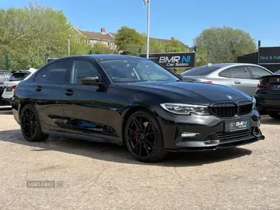 Begagnad BMW 330e Sport Line 2021 Svart Sedan